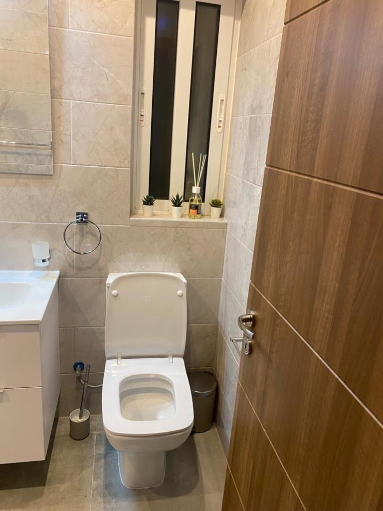Coastal Comfort Modern 2br In Marsascala